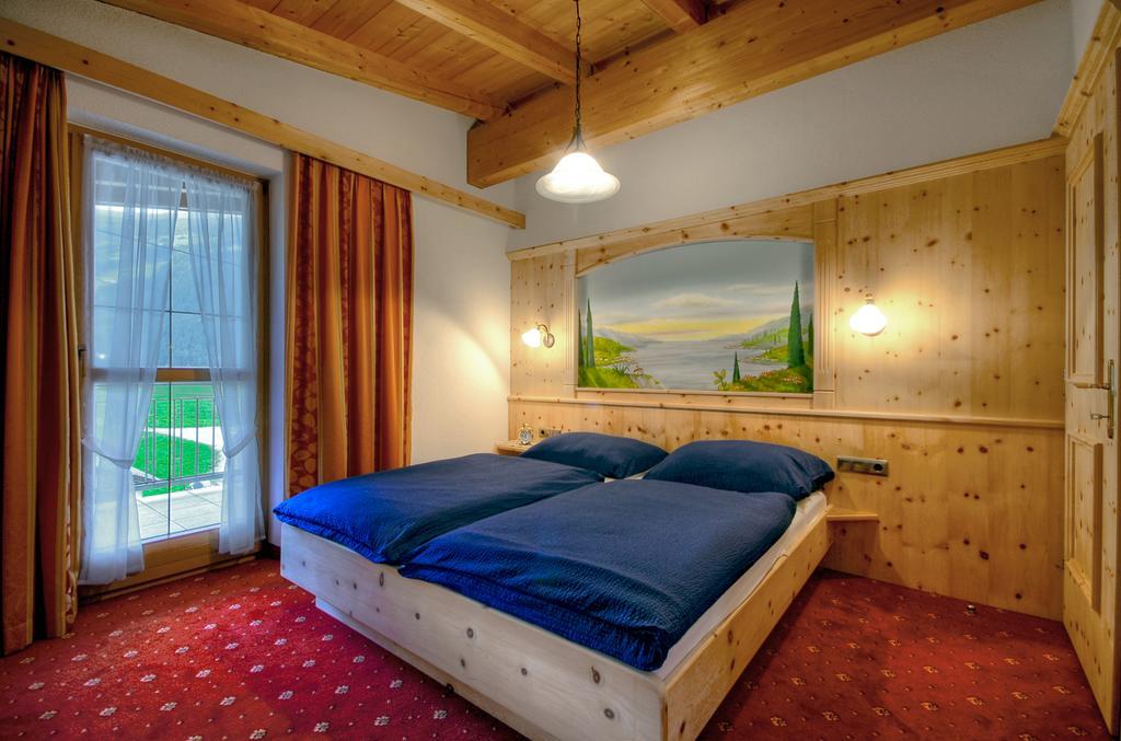 Apartment Sonnenau Zell am Ziller Szoba fotó